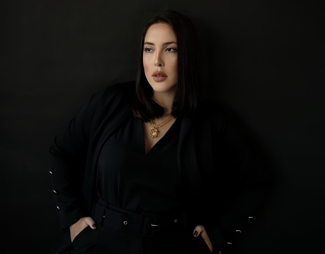 Vanessa Brunt recebe Troféu Destaque em Comunicação no Prêmio Tô na Fama