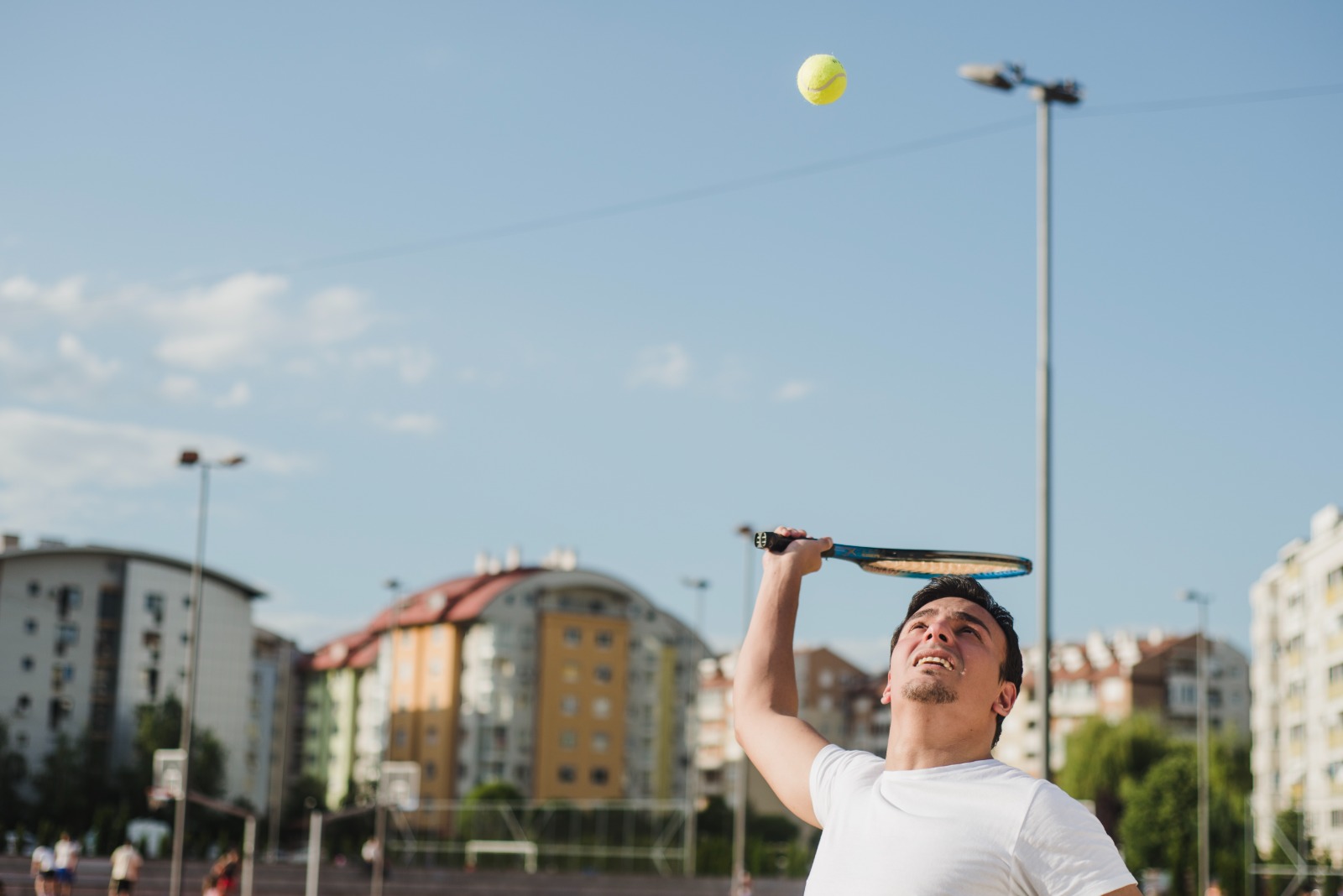 Beach Tennis: Dicas essenciais para prevenir lesões no esporte em ascensão