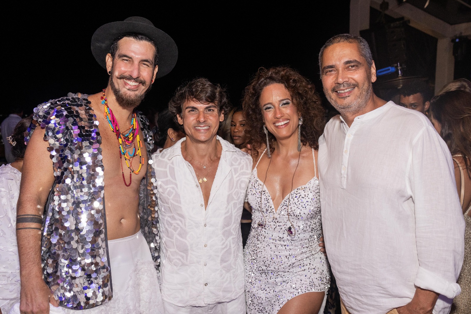 Fasano Salvador celebra Iemanjá com festa no rooftop e shows especiais