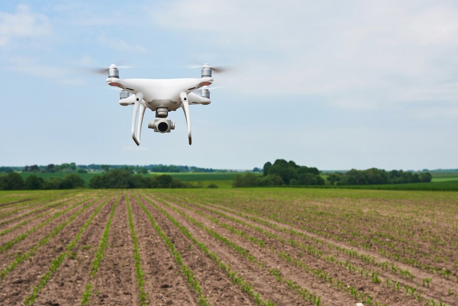 Salvador avança para instituir política para uso comercial de drones