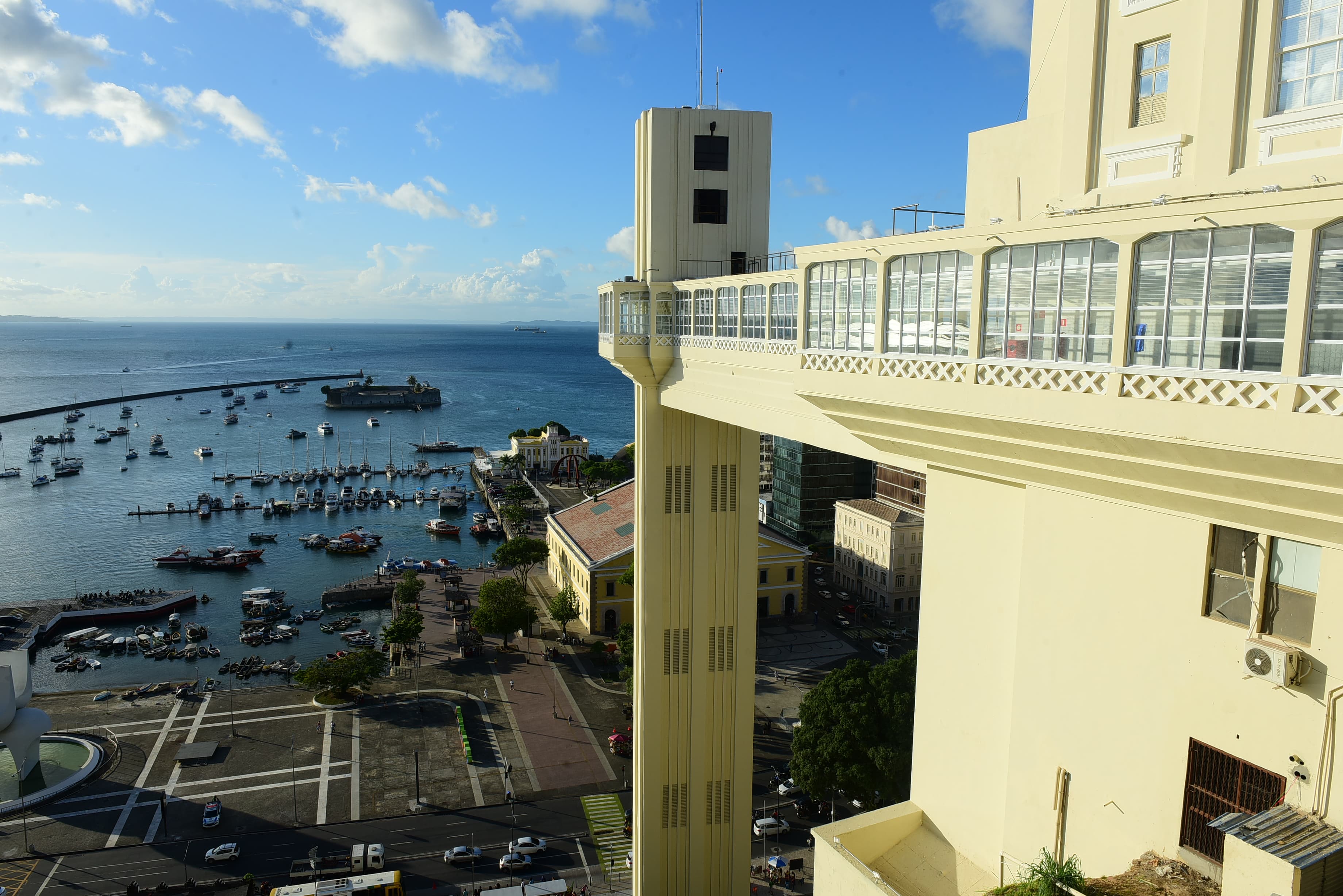 Elevador Lacerda é reinaugurado após requalificação completa