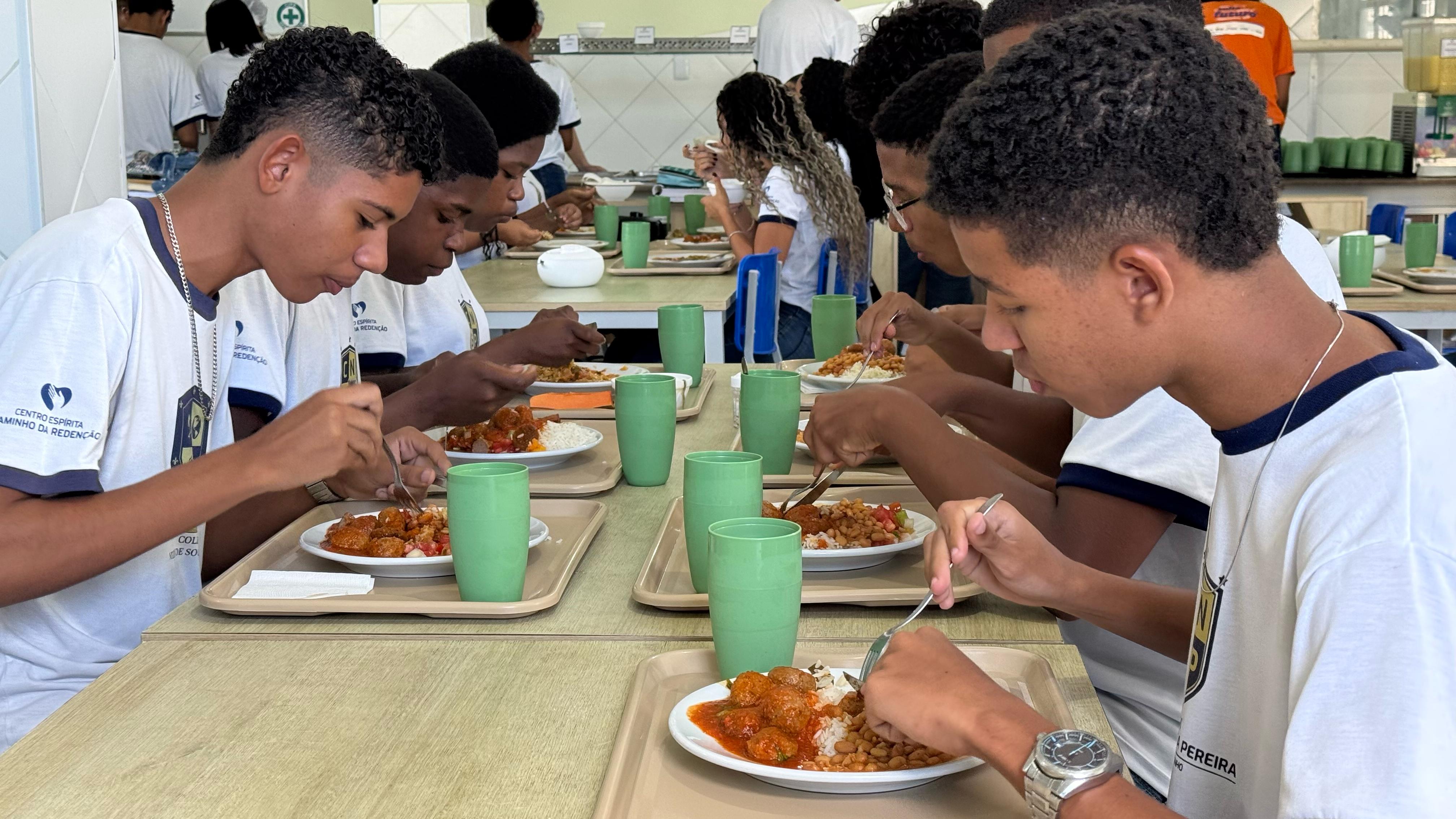Mansão do Caminho lança projeto “Adote uma Turma” para incentivar investimento na educação de crianças e adolescentes em Salvador