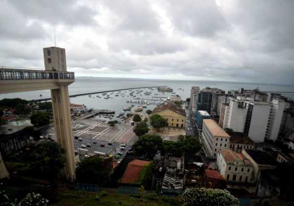 Travessia Salvador-Mar Grande segue suspensa pelo quarto dia; Morro de São Paulo opera com conexão via Itaparica