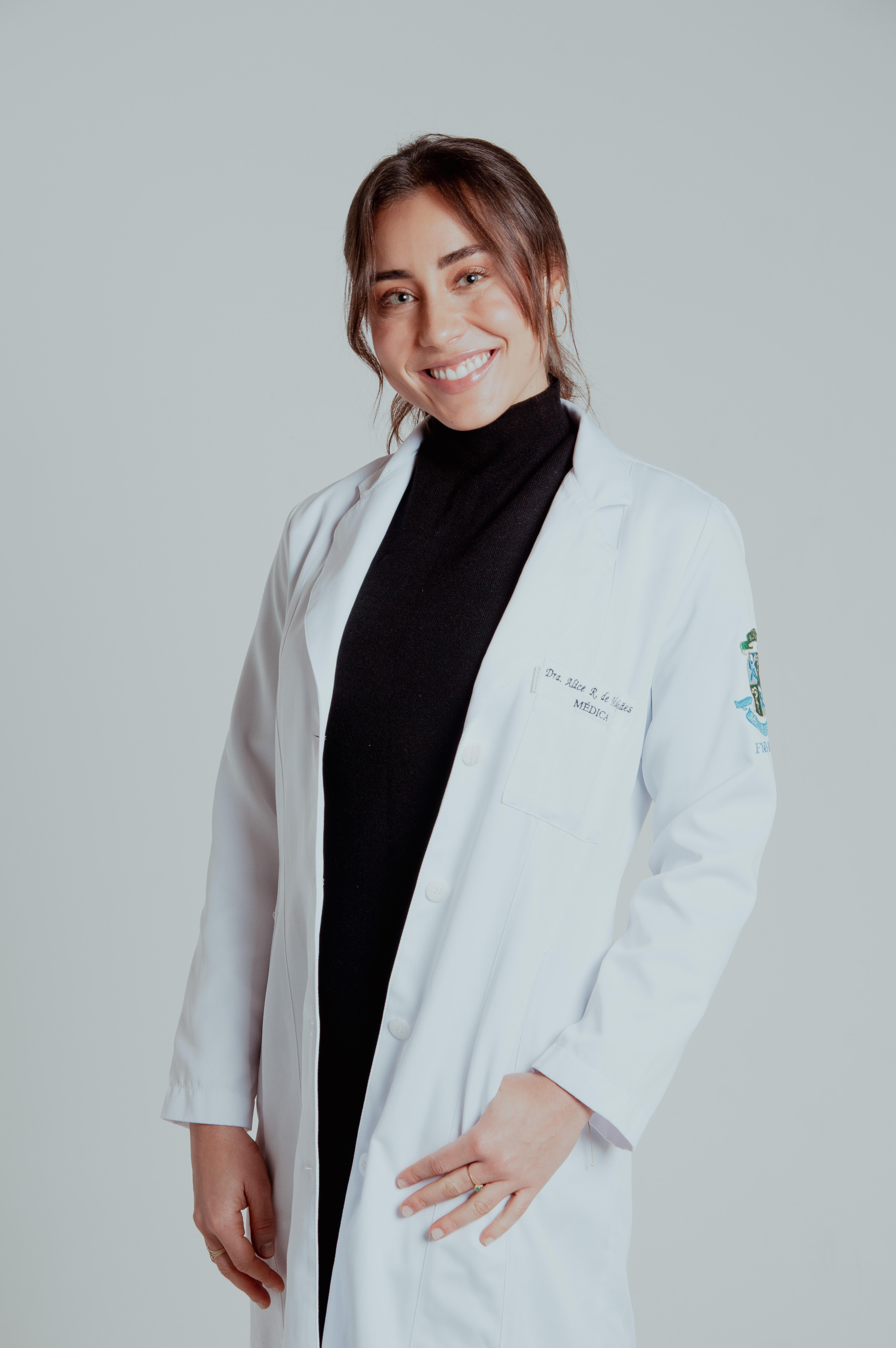 Médica baiana conclui especialização em Alergia e Imunologia Clínica pela USP