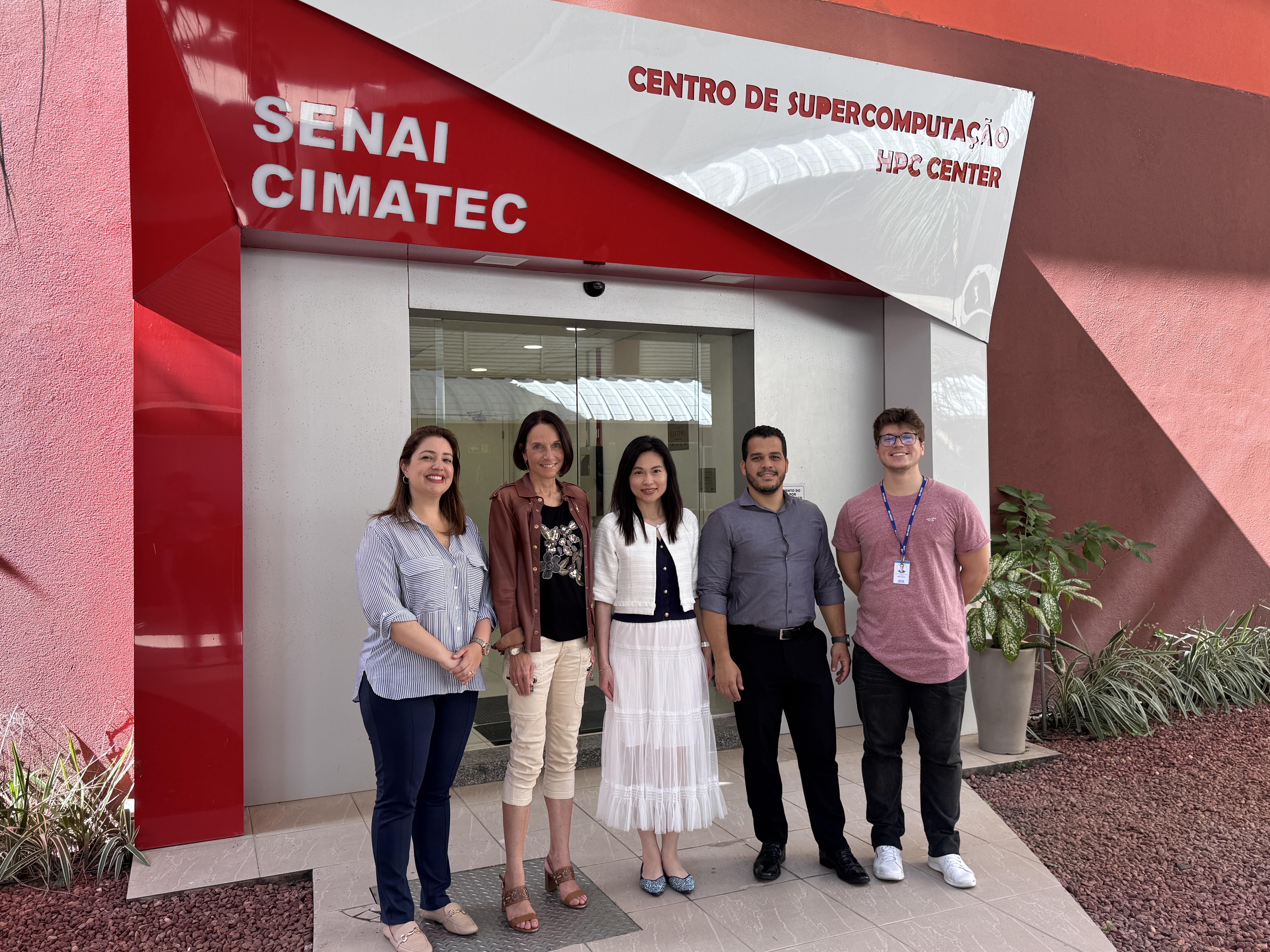 SENAI CIMATEC e 0xmd firmam parceria para trazer inteligência artificial à saúde brasileira