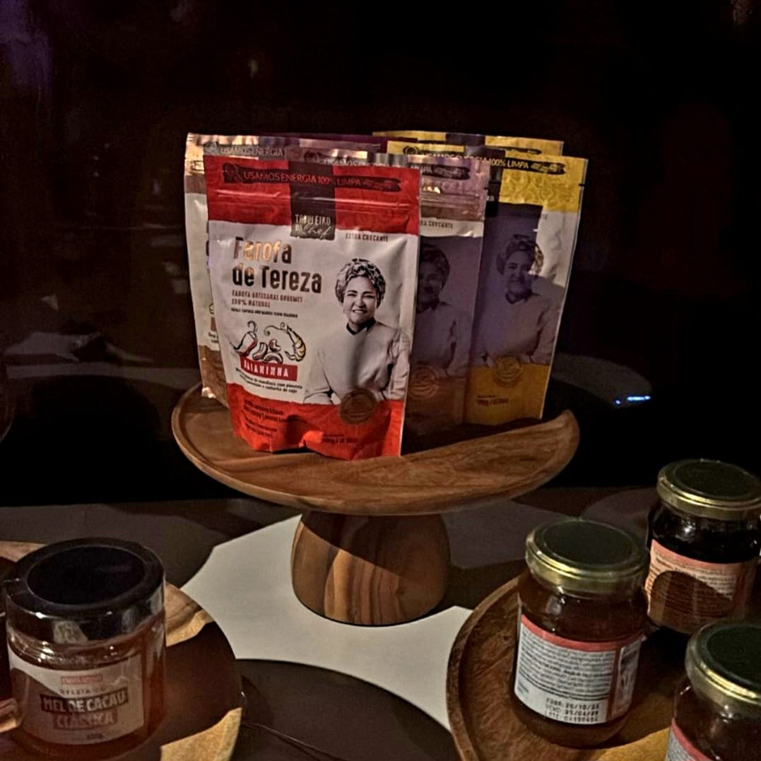Linha de Farofas Artesanais da Chef Tereza Paim protagonizou o jantar de cerimônia da 8ª edição do Guia Michelin no Brasil