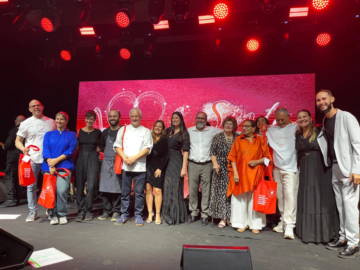 Martagão Gesteira celebra 60 anos com noite solidária marcada por música, alta gastronomia e arte