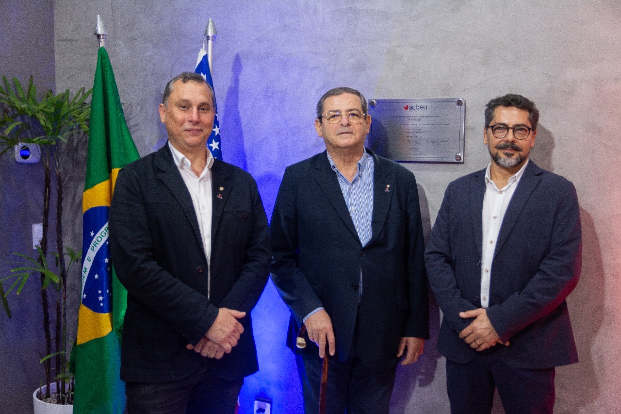 ACBEU inaugura unidade em Vilas do Atlântico e amplia oferta de serviços educacionais
