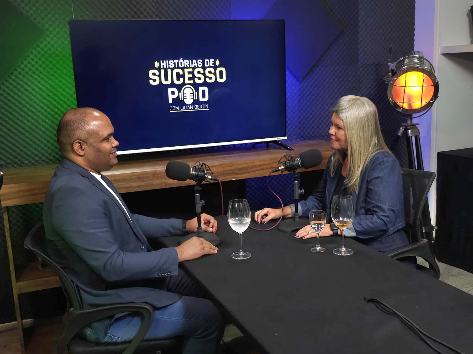 João Costa emociona em participação no podcast "Histórias de Sucesso Pod"