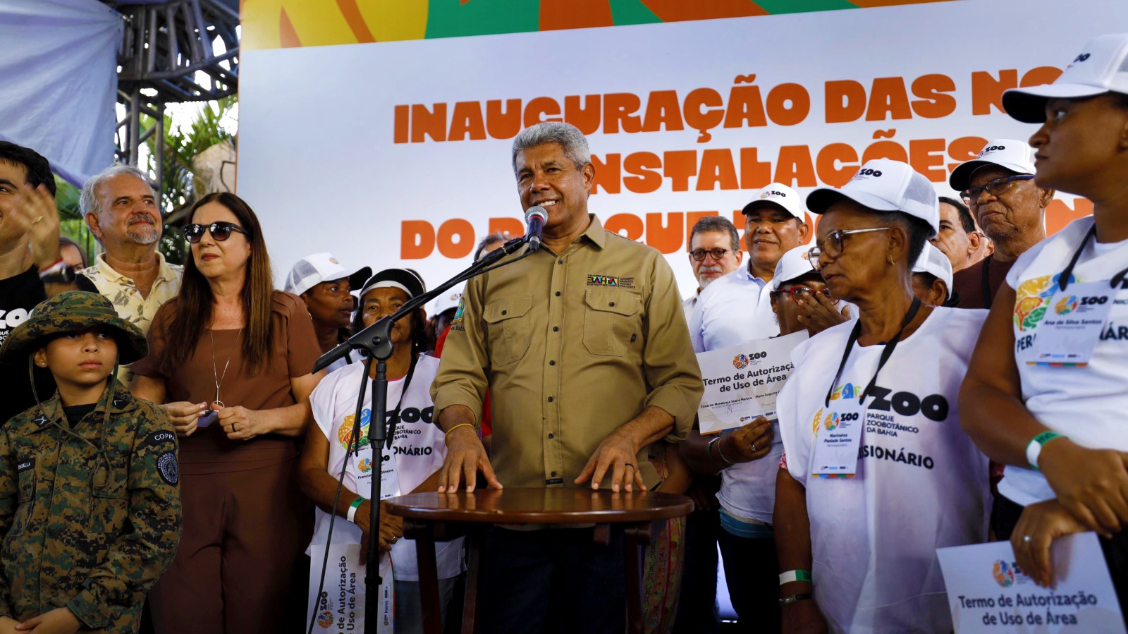 Parque Zoobotânico da Bahia é reaberto após requalificação e ganha réplica gigante de T-Rex