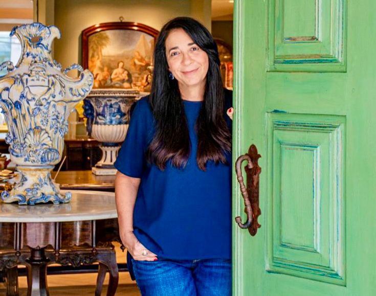 Cris Musse celebra um ano de seu antiquário na Barra e confirma parceria com a Casa Cor Bahia