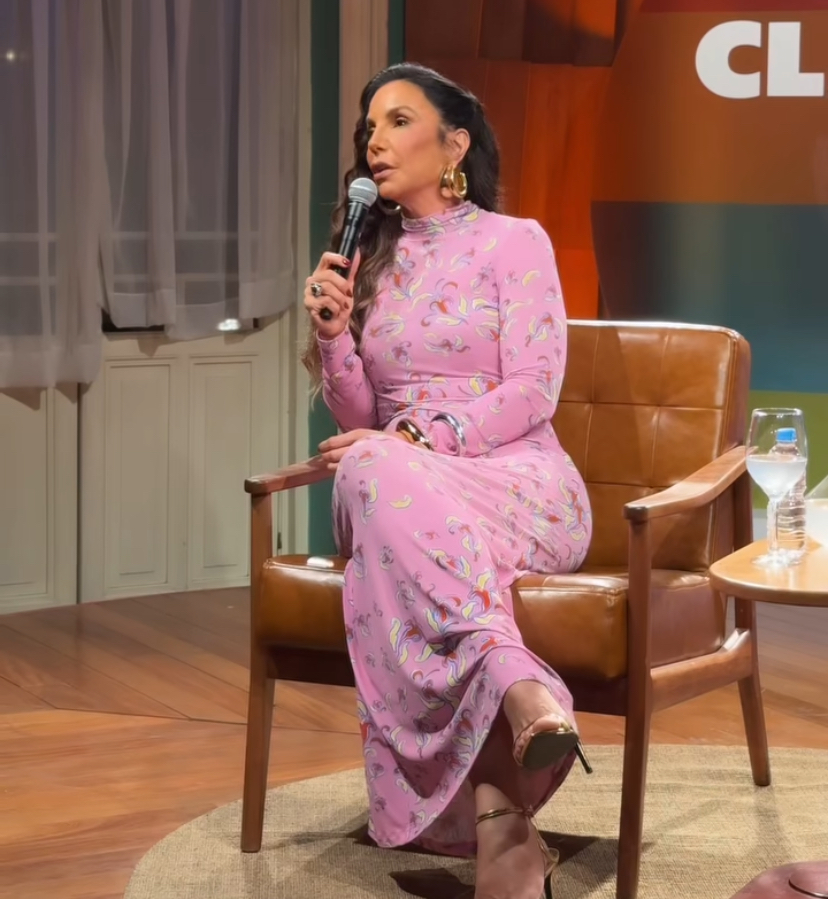 Ivete Sangalo anuncia turnê em homenagem a Clara Nunes e celebra o samba