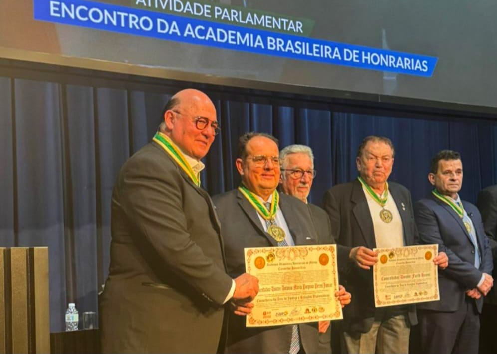 Advogado baiano é nomeado Conselheiro da Área de Justiça e Relações Diplomáticas da Academia Brasileira de Honrarias ao Mérito