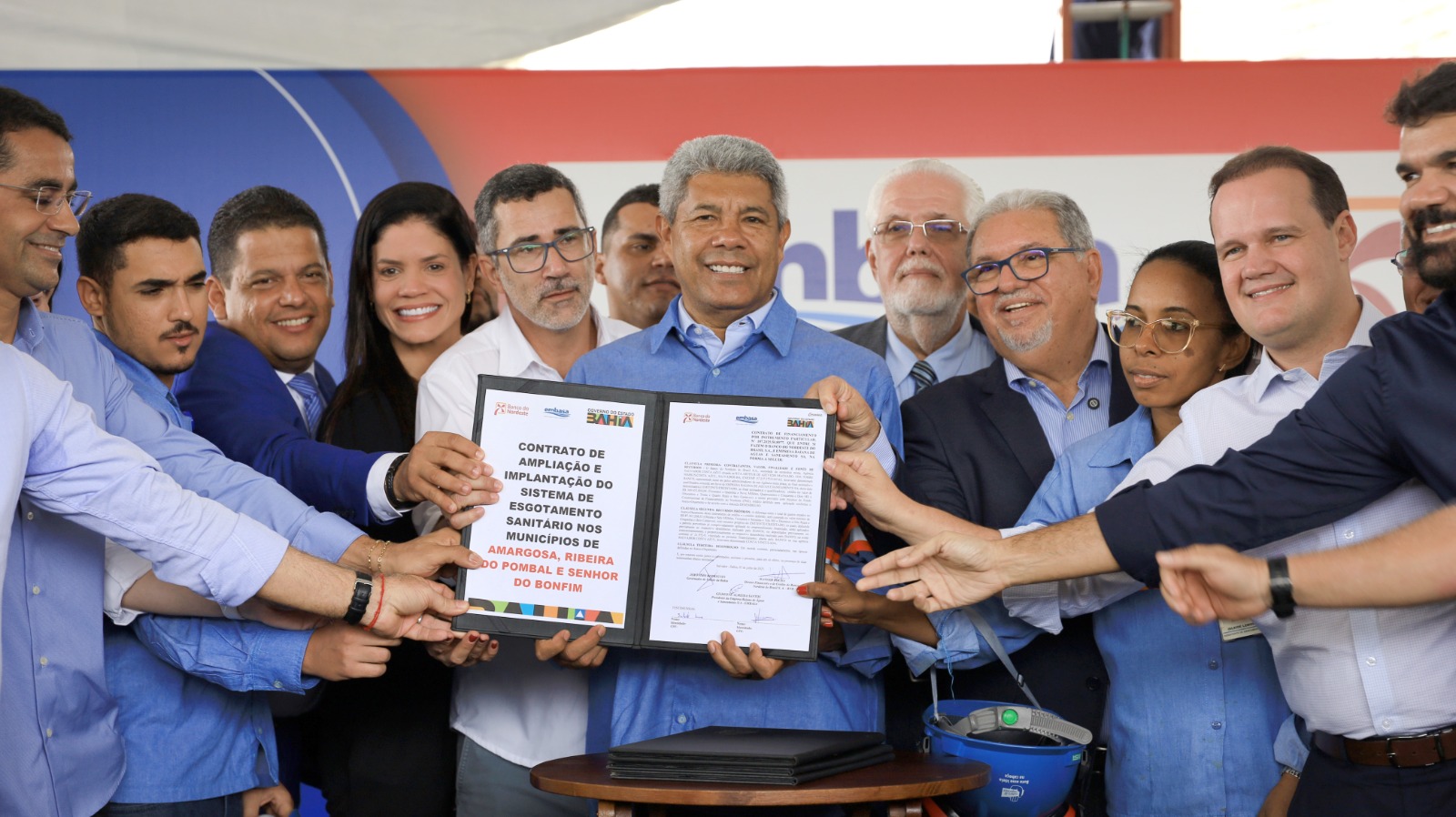 Governo da Bahia firma contrato com Banco do Nordeste para ampliar esgotamento sanitário em três municípios