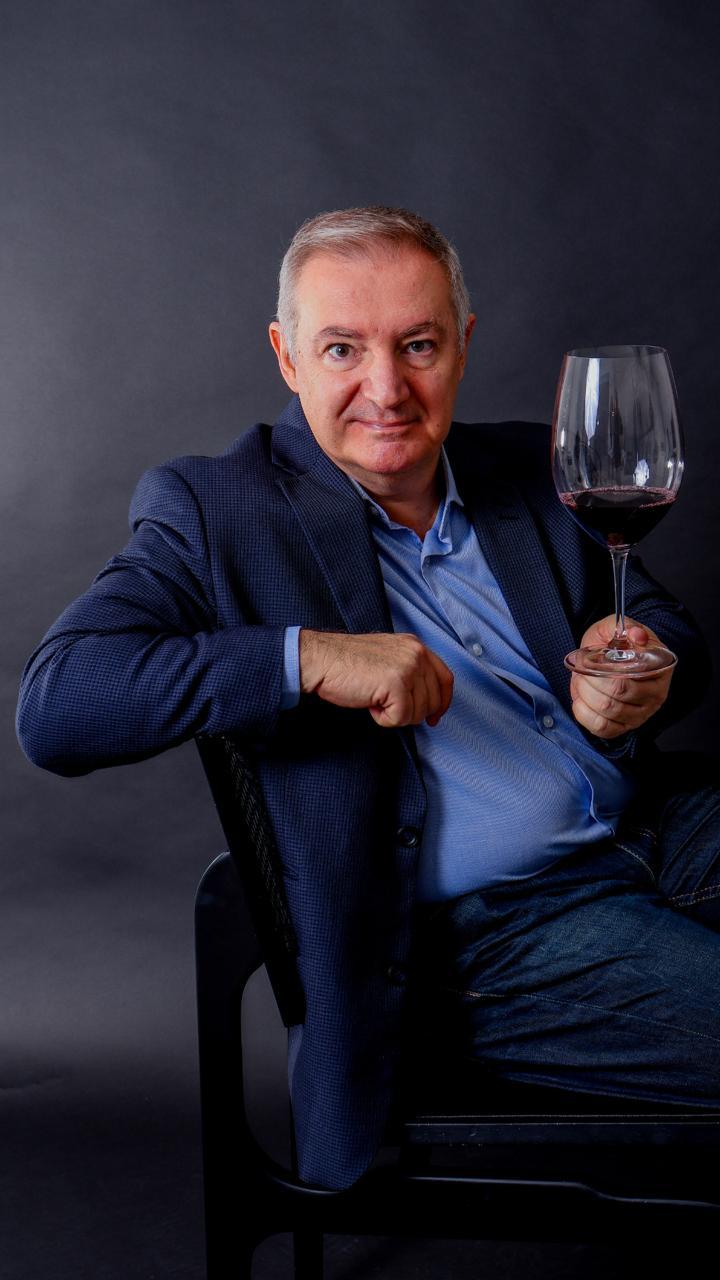 Bella Napoli lança projeto enogastronômico com jantar harmonizado e participação do sommelier italiano Gianni Tartari