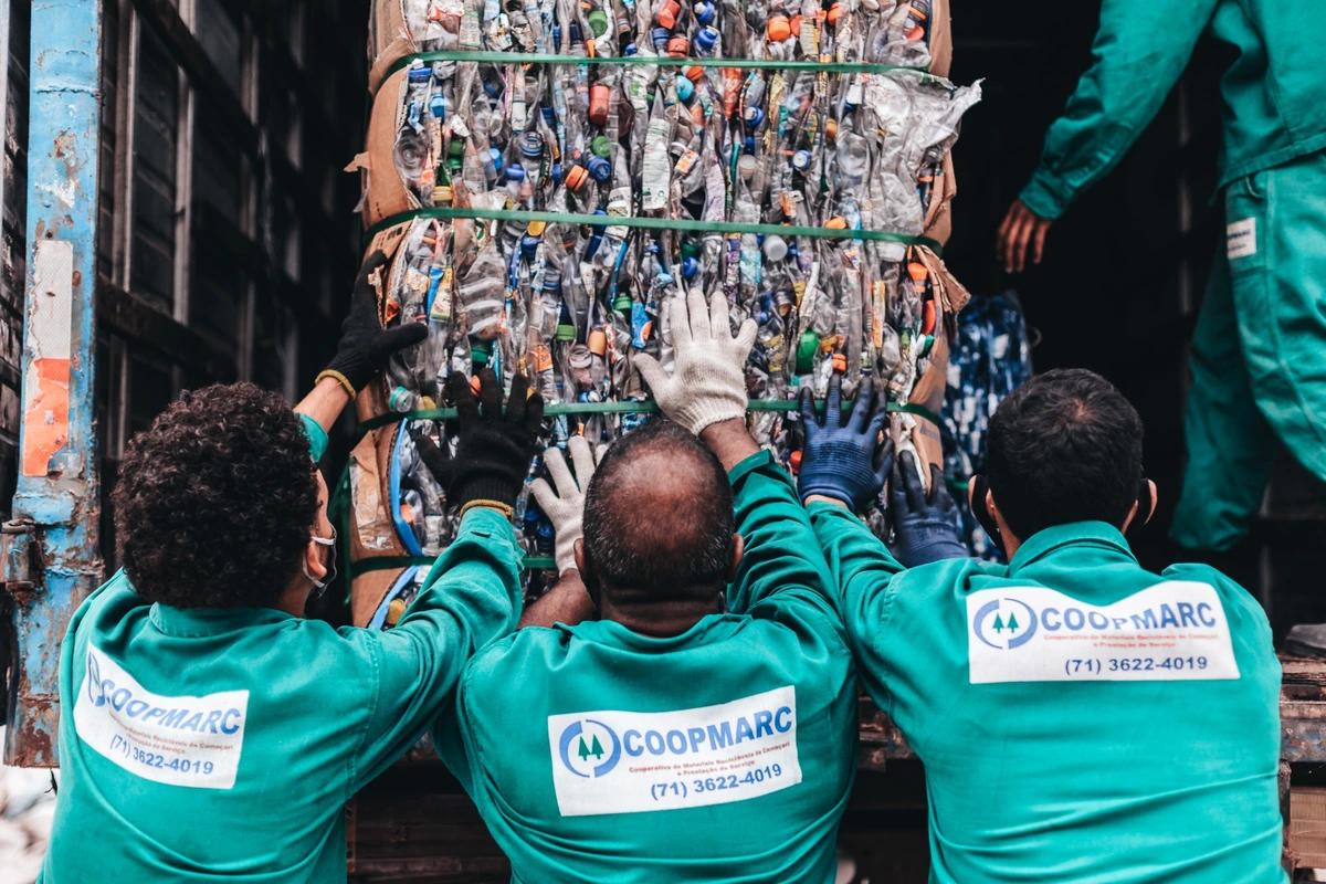 Braskem fortalece cooperativas de reciclagem na Bahia com investimentos em infraestrutura, saúde e segurança