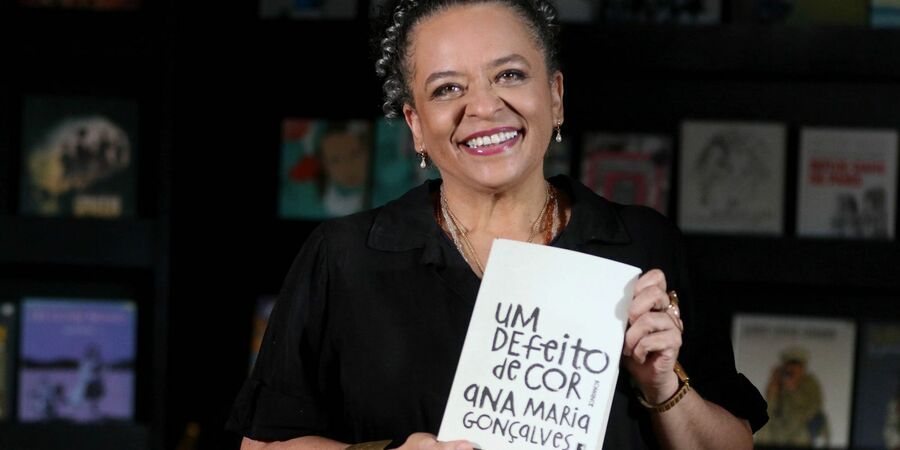 Ana Maria Gonçalves é eleita a primeira mulher negra na Academia Brasileira de Letras em votação histórica
