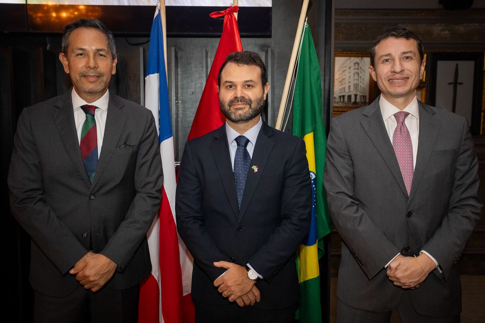 Reabertura do Consulado Honorário do Peru em Salvador é celebrada em cerimônia no The Latvian
