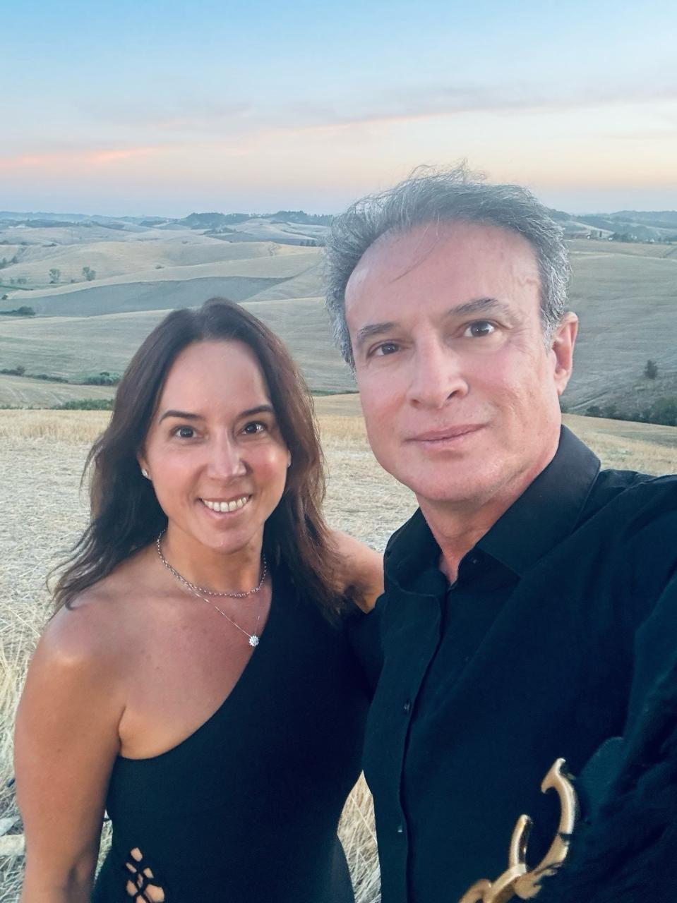 Daniel Sande e Lorena Durán prestigiam Andrea Bocelli em noite inesquecível na Toscana