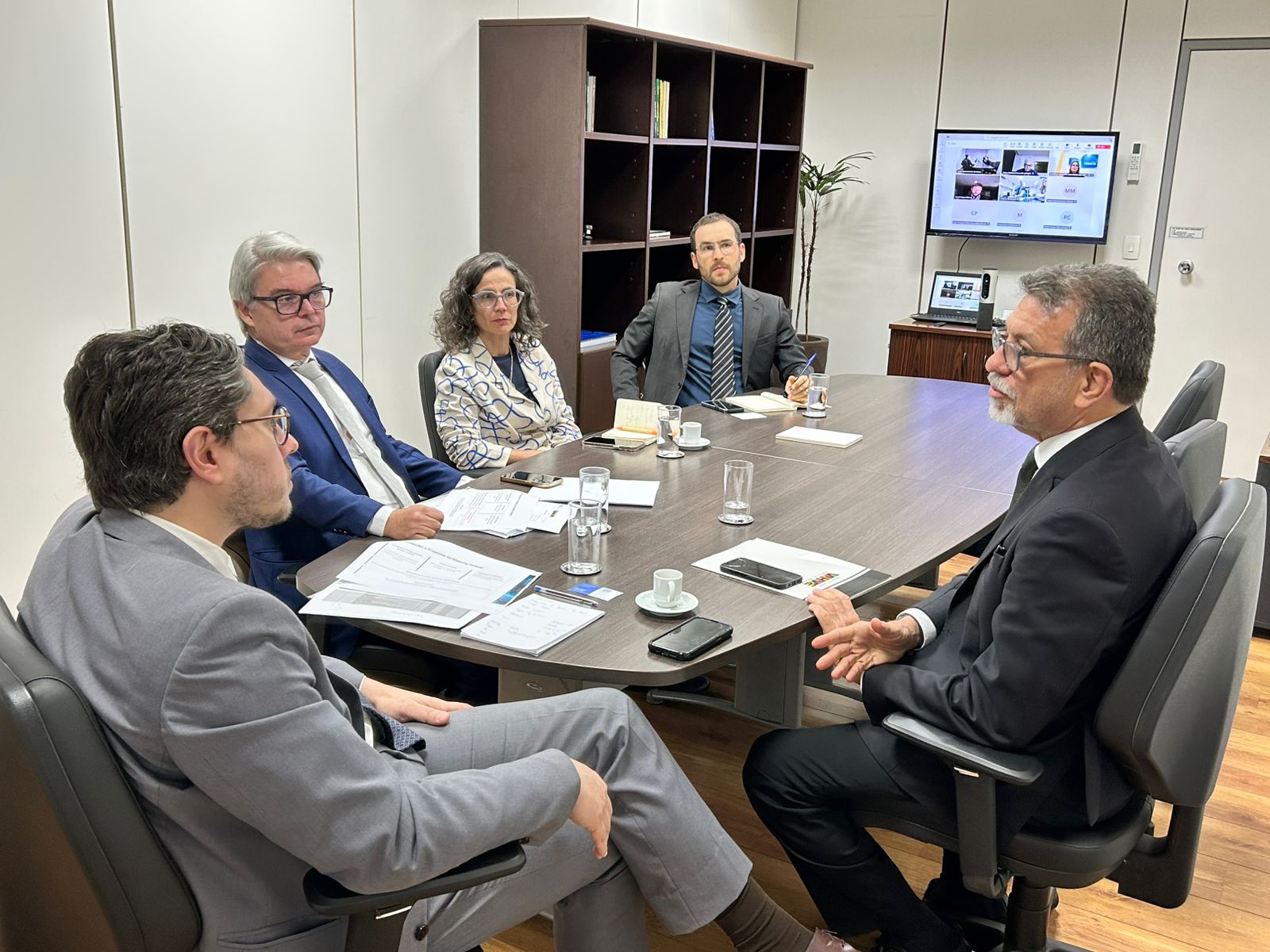 Bahia articula com o Governo Federal medidas para reduzir impactos do tarifaço dos EUA sobre exportações
