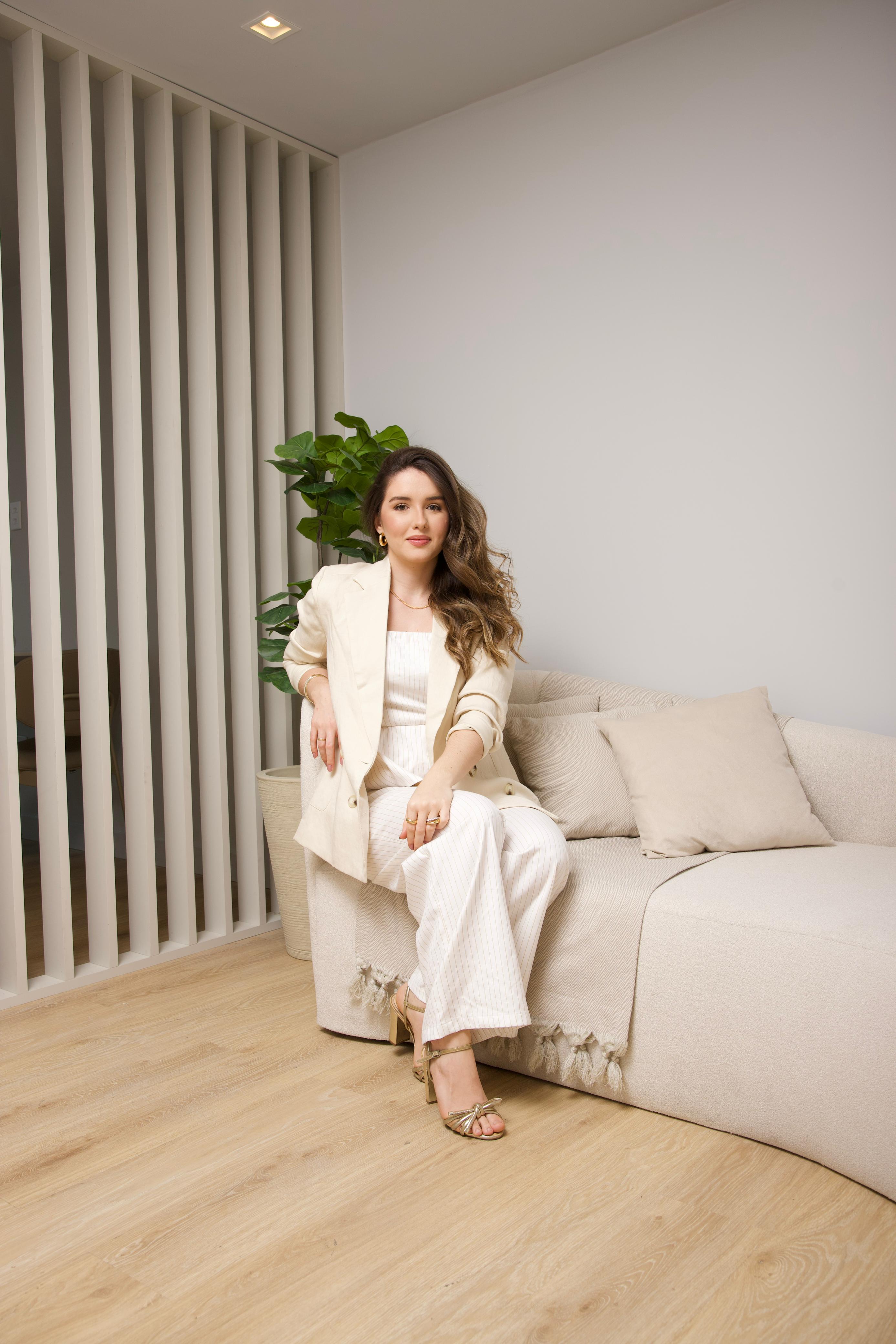 Luiza Quinto inaugura studio em Salvador e celebra seis anos de carreira na consultoria de imagem