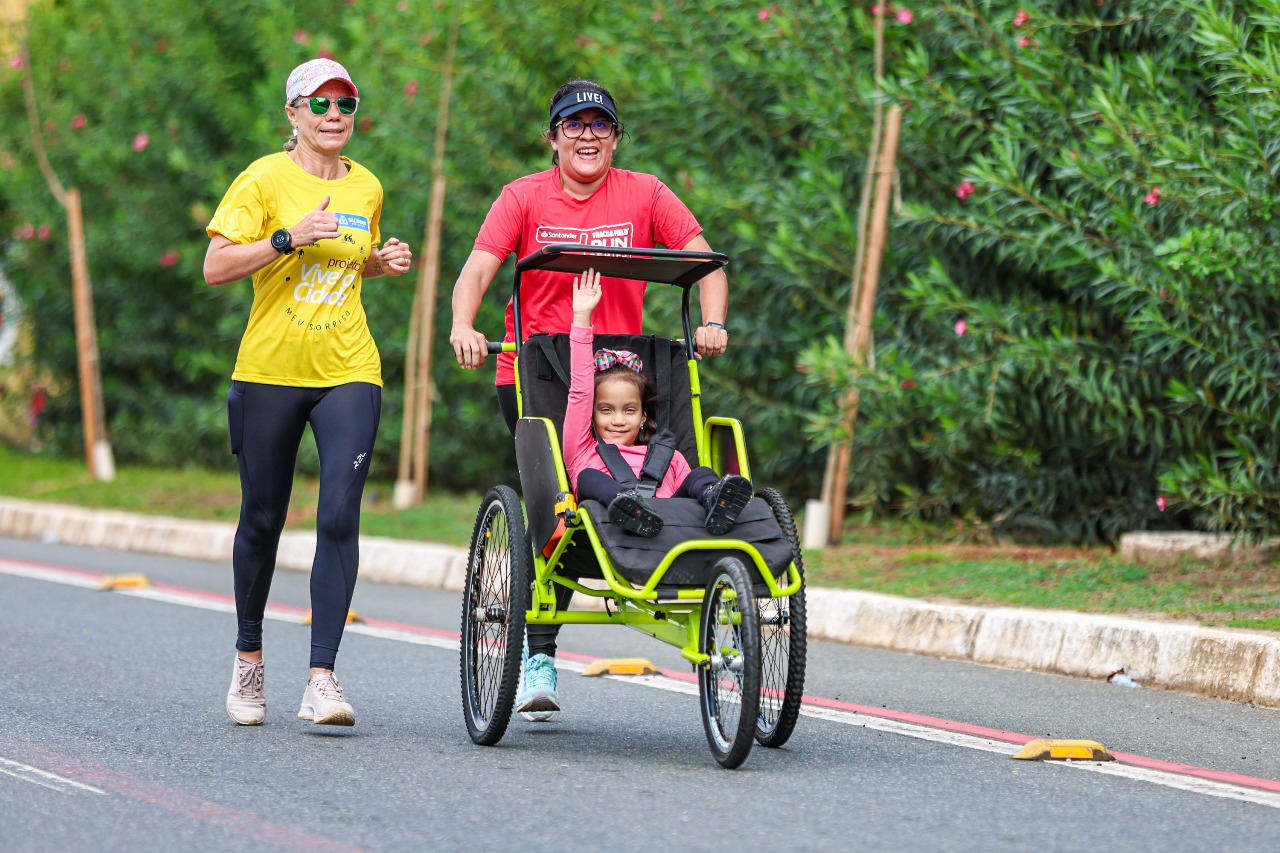 Viver a Cidade leva lazer e atividades físicas a pessoas com deficiência neste domingo (17), na Av. Magalhães Neto