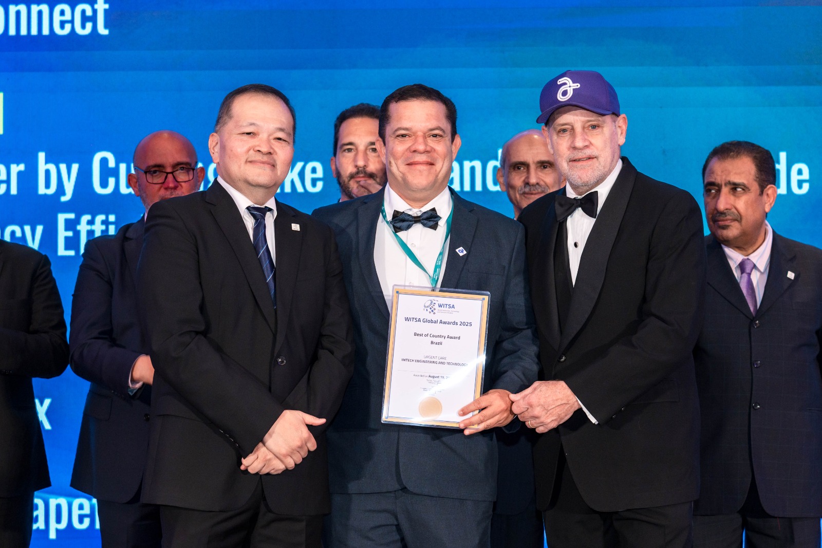 Isamar Maia recebe premiação internacional ao lado de Robert Janssen no WITSA Global Awards 2025