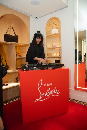 Christian Louboutin celebra nova loja em São Paulo com evento exclusivo no JK Iguatemi