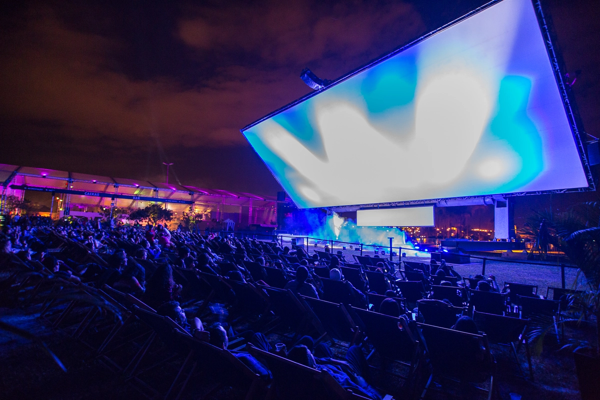Open Air Brasil estreia em Salvador com programação de filmes e shows na maior tela de cinema a céu aberto do mundo