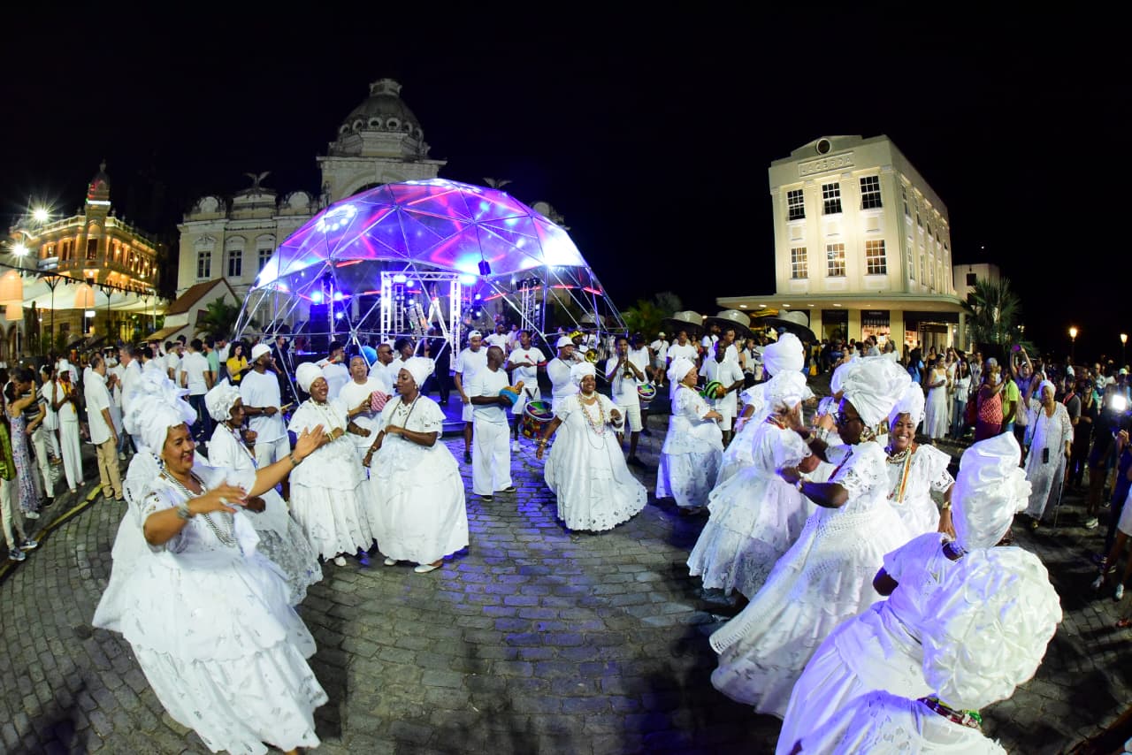 Viver Salvador na Rua Chile segue neste sábado (13) e domingo (14) com música, arte e gastronomia