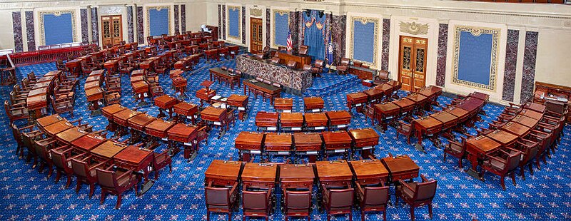 Senadores dos EUA — Tim Kaine, Rand Paul, Chuck Schumer, Jeanne Shaheen, Ron Wyden e, em seguida, Peter Welch — apresentam projeto para cancelar tarifas impostas ao Brasil