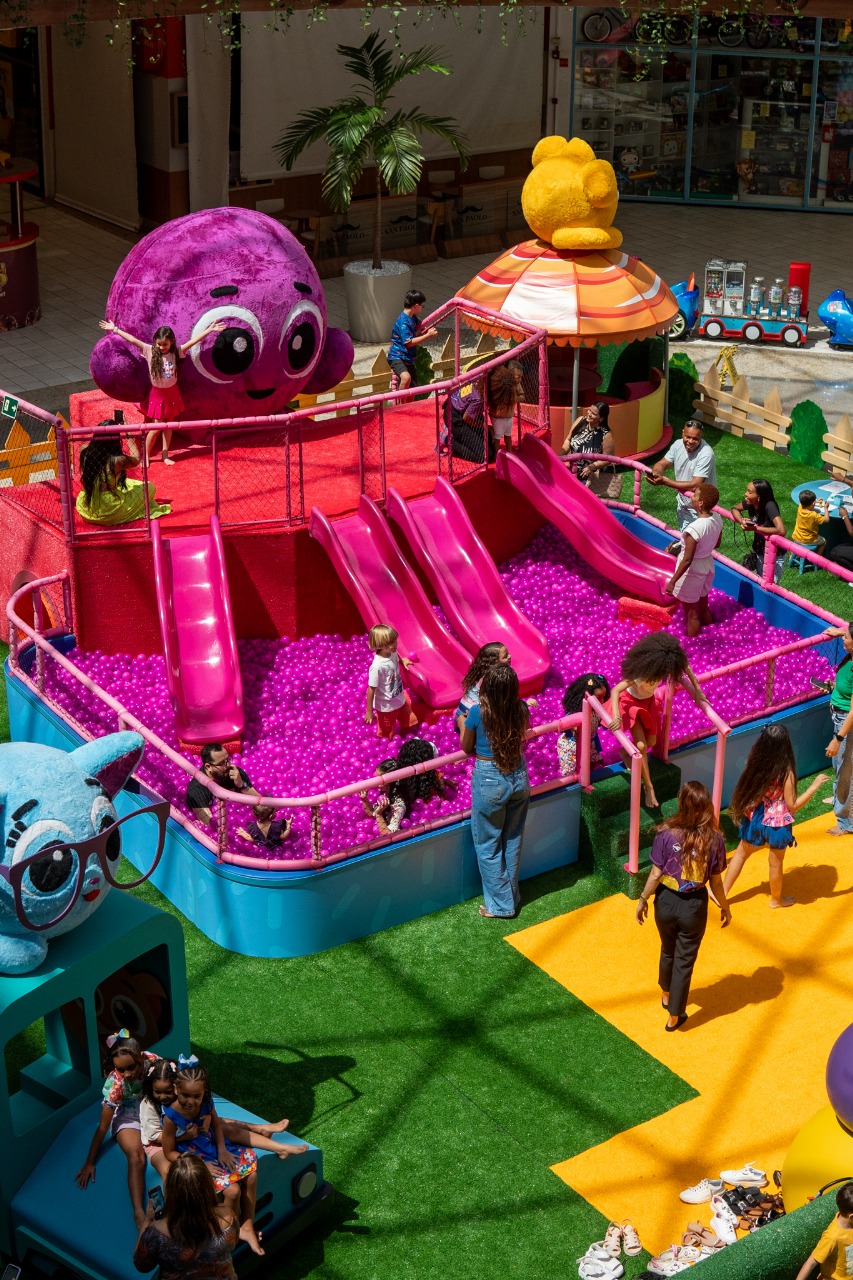 Parque Bolofofos anima programação infantil no Shopping Paralela até outubro