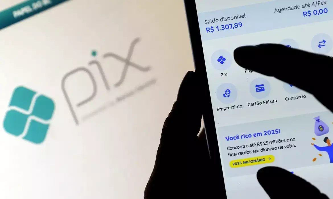 Nova medida do Banco Central impede fraudes no Pix antes da transferência