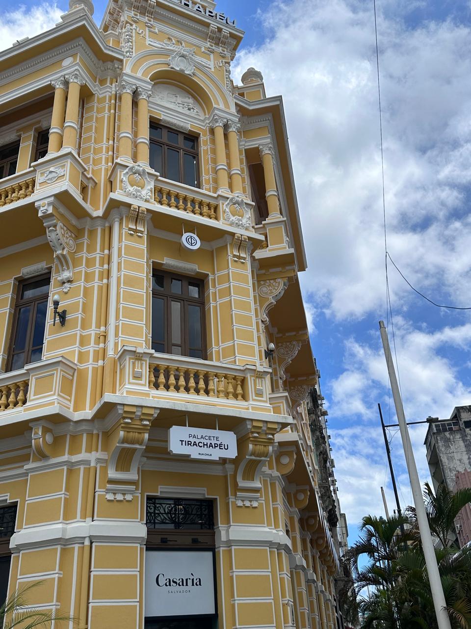 Mercado do Tira ocupa o Palacete Tira-Chapéu com moda, design e experiências criativas