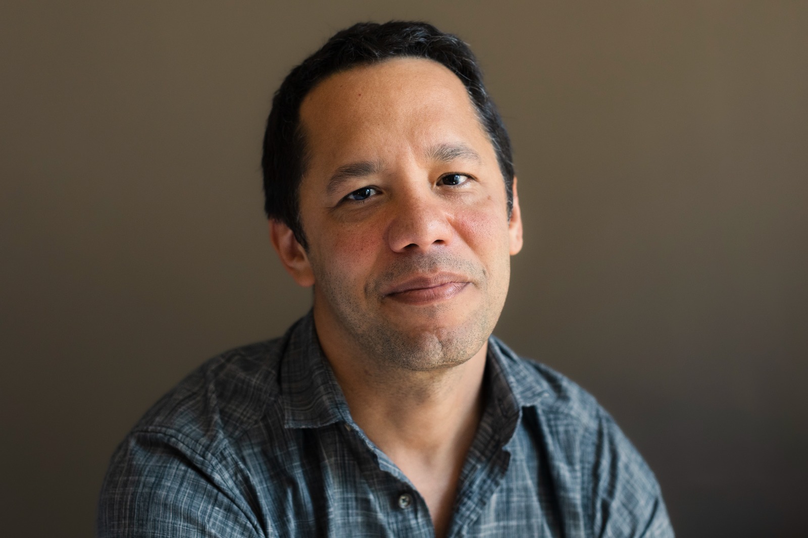 Itamar Vieira Junior integra curadoria da Bienal do Livro Bahia 2026