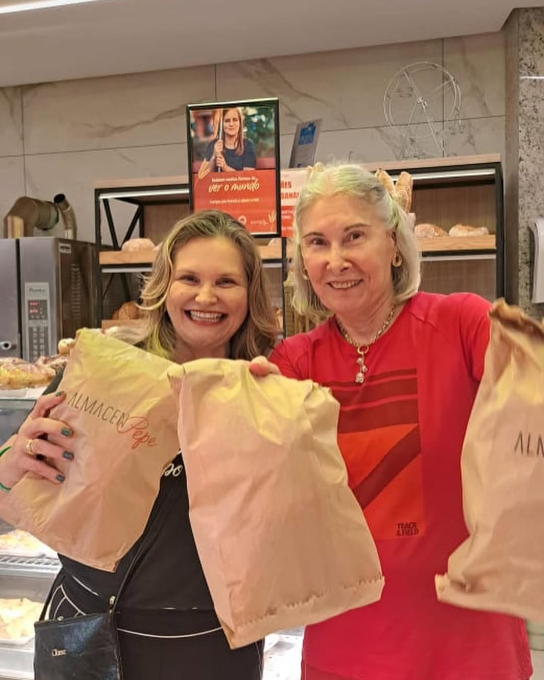 Pão solidário: Almacen Pepe e Instituto de Cegos da Bahia promovem campanha especial no Dia Mundial do Pão