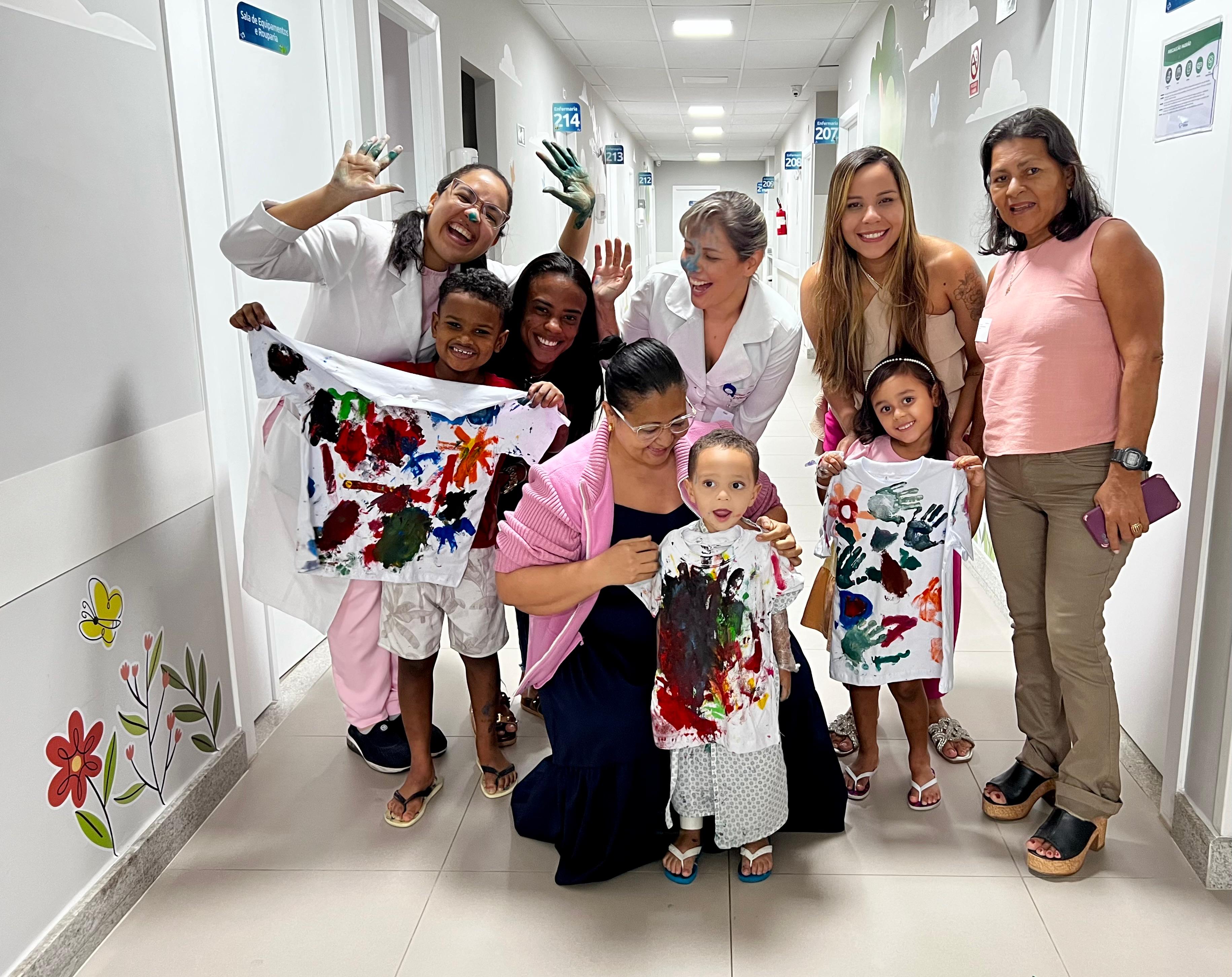 Alegria e arte transformam a rotina de crianças internadas em Salvador