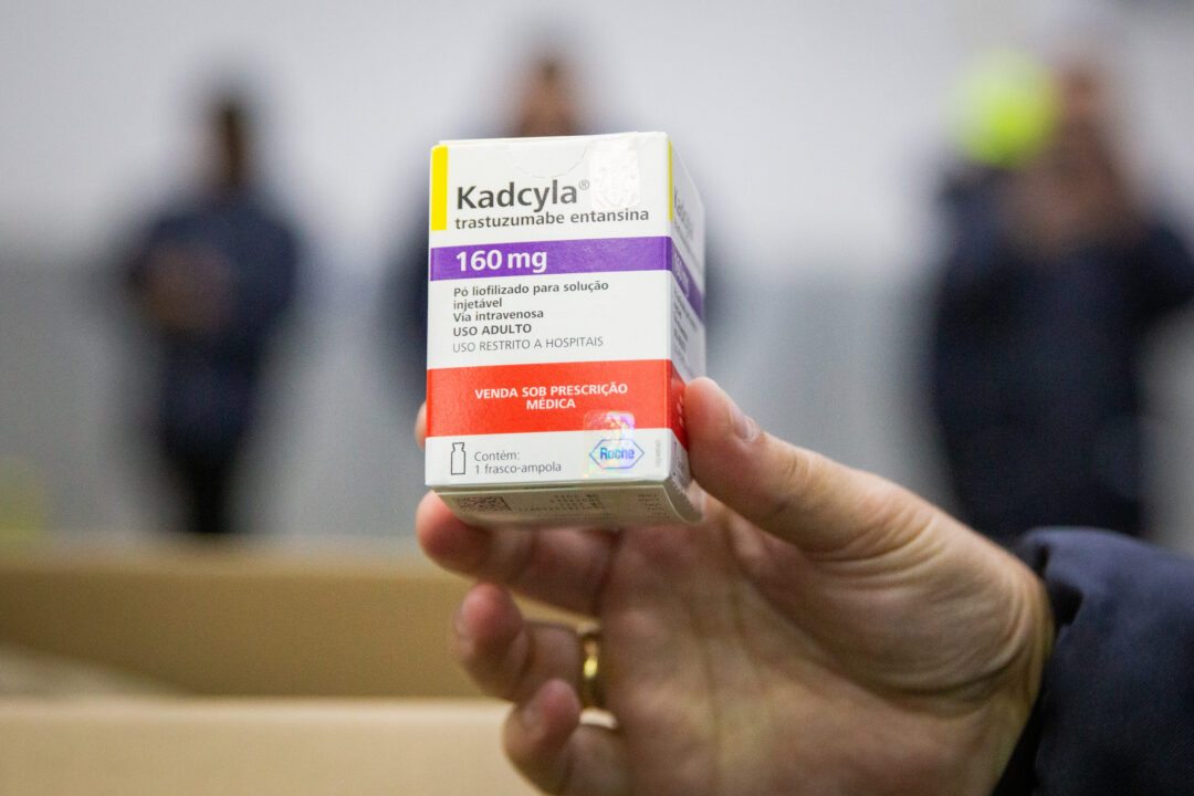 Medicamento inovador contra o câncer de mama passa a ser ofertado gratuitamente no SUS