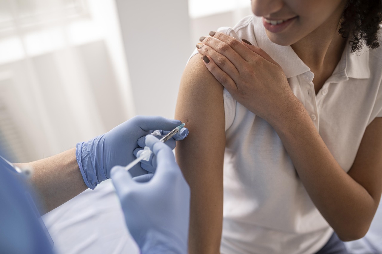 Especialista reforça importância da prevenção e vacinação contra o HPV Especialista reforça importância da prevenção e vacinação contra o HPV