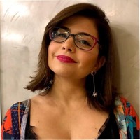 Na edição 69 da revista Let’s Go Bahia, Ana Carolina Monteiro reflete sobre a perda de confiança e o papel da ética nas relações contemporâneas