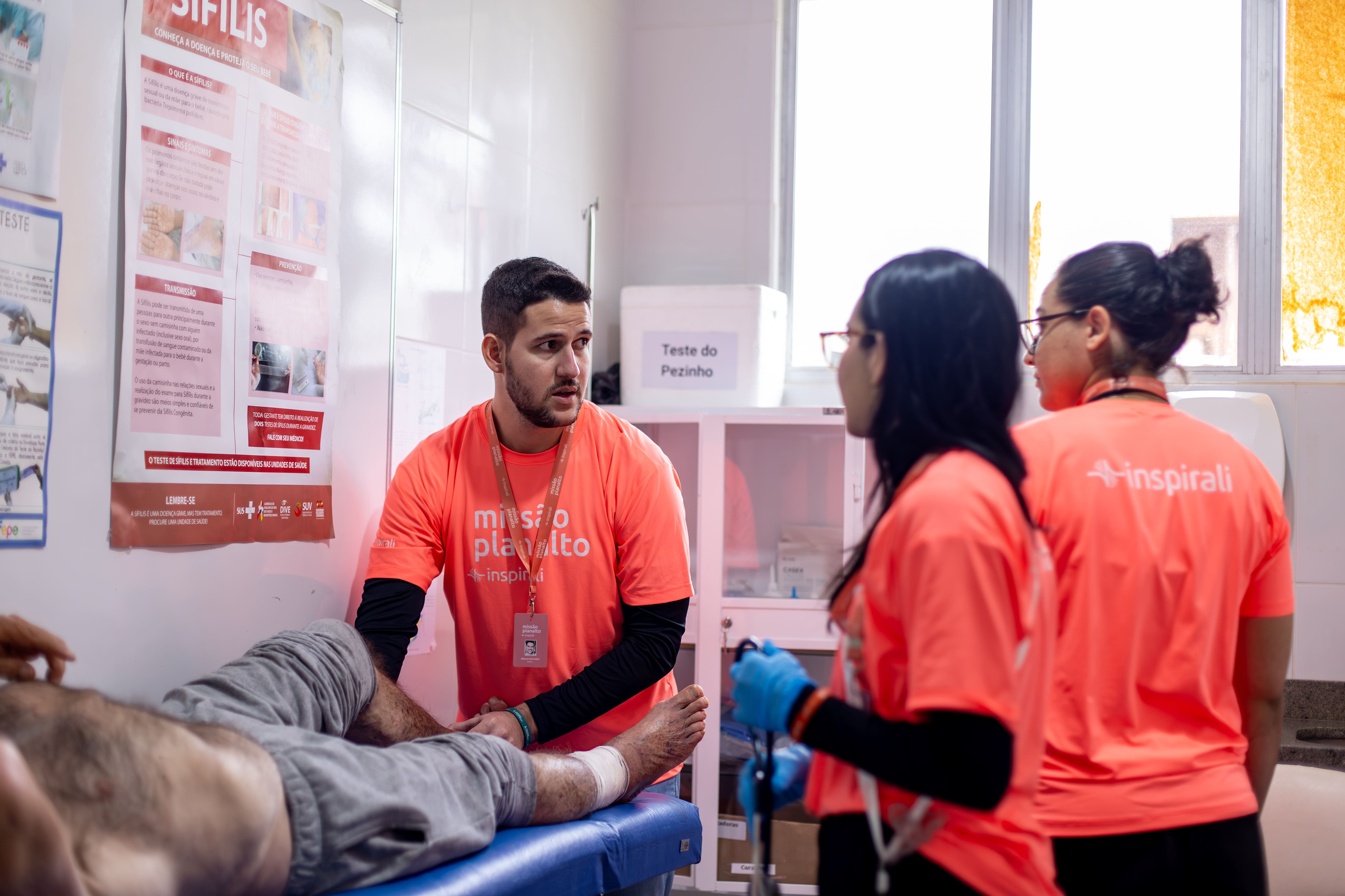 Estudantes baianos participam de missão humanitária em Santa Catarina