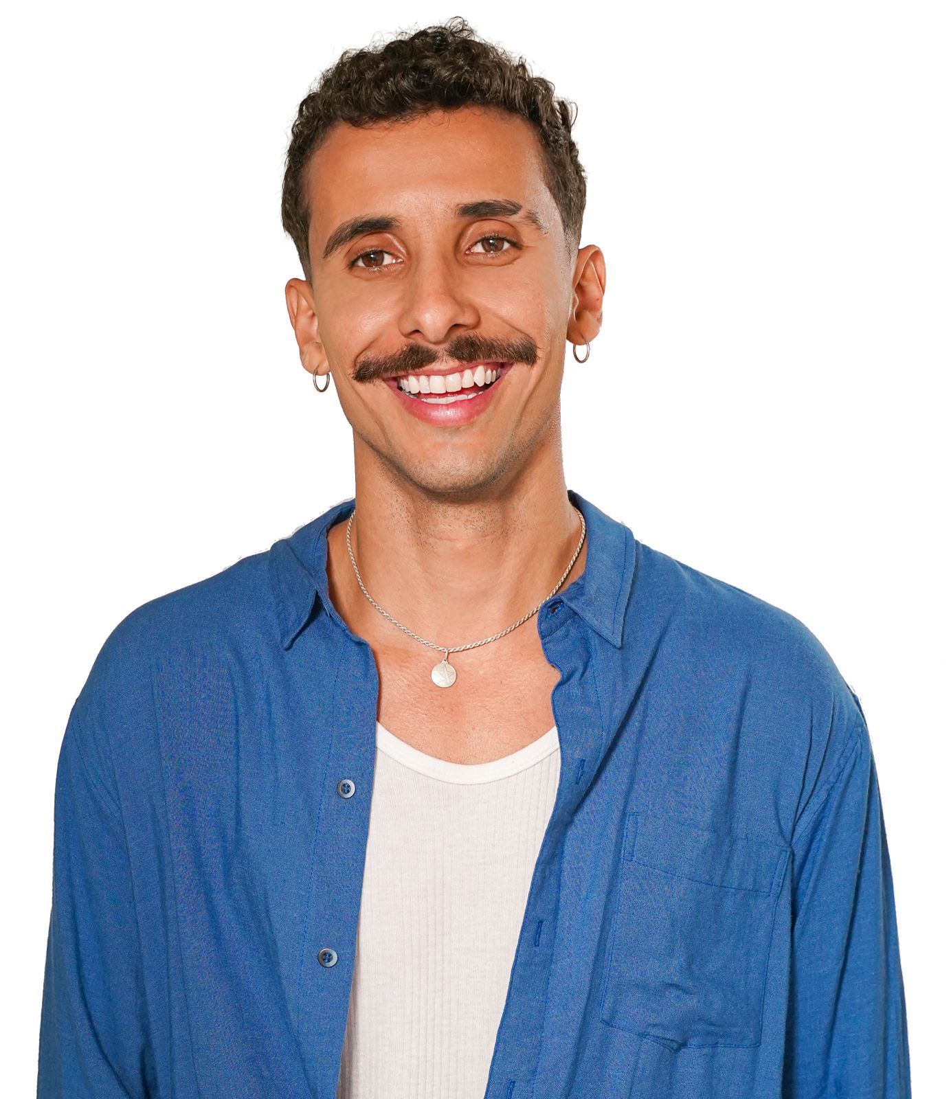 Cantor Tiri é atração deste sábado (15) no Hidden Casa Verão