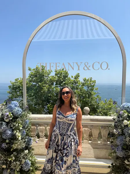 Tiffany & Co. recebe grupo de baianas em experiência conduzida por Lila Moraes