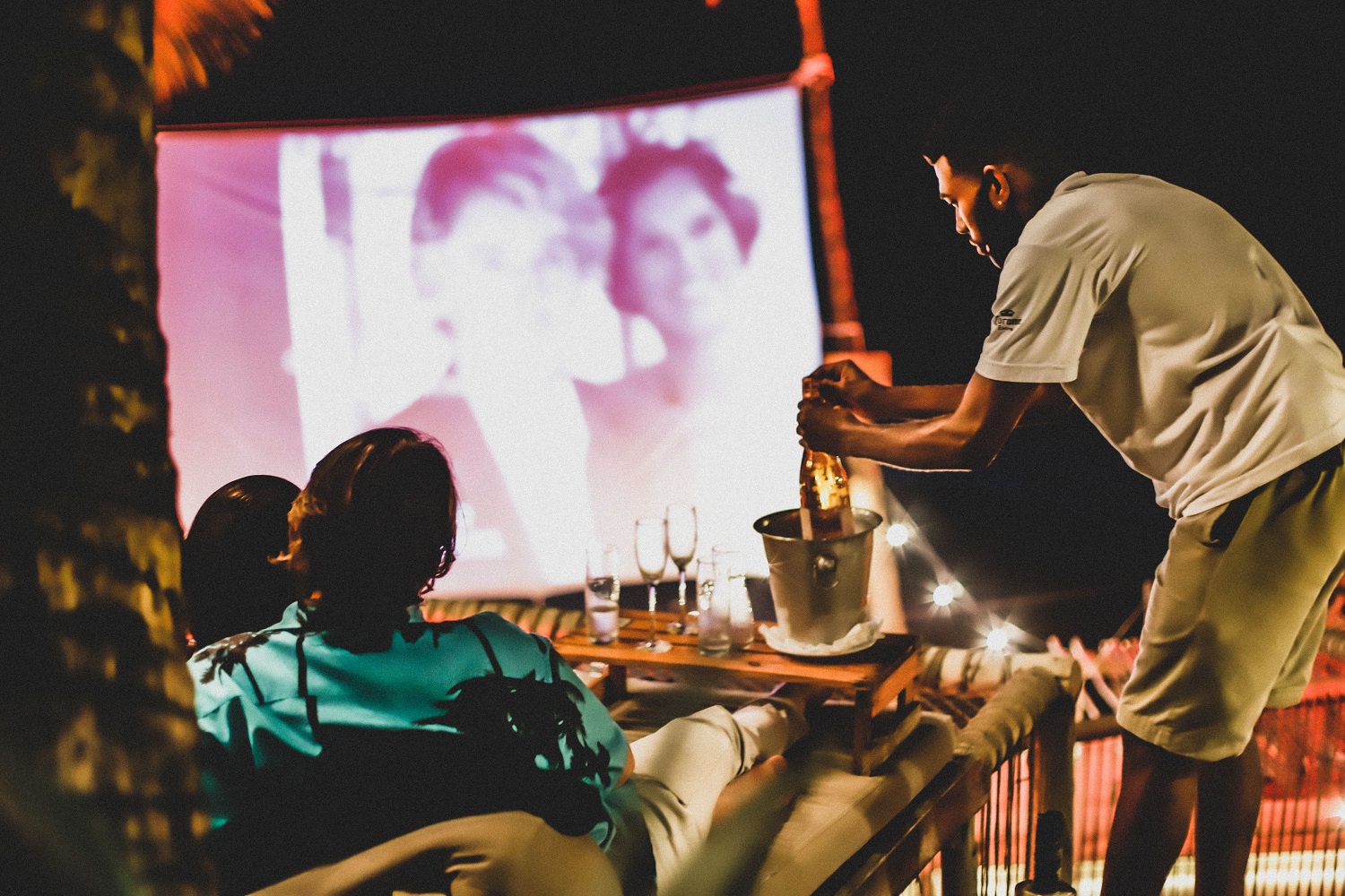 CineBlue exibe "Para Roma com Amor", de Woody Allen, no Blue Praia