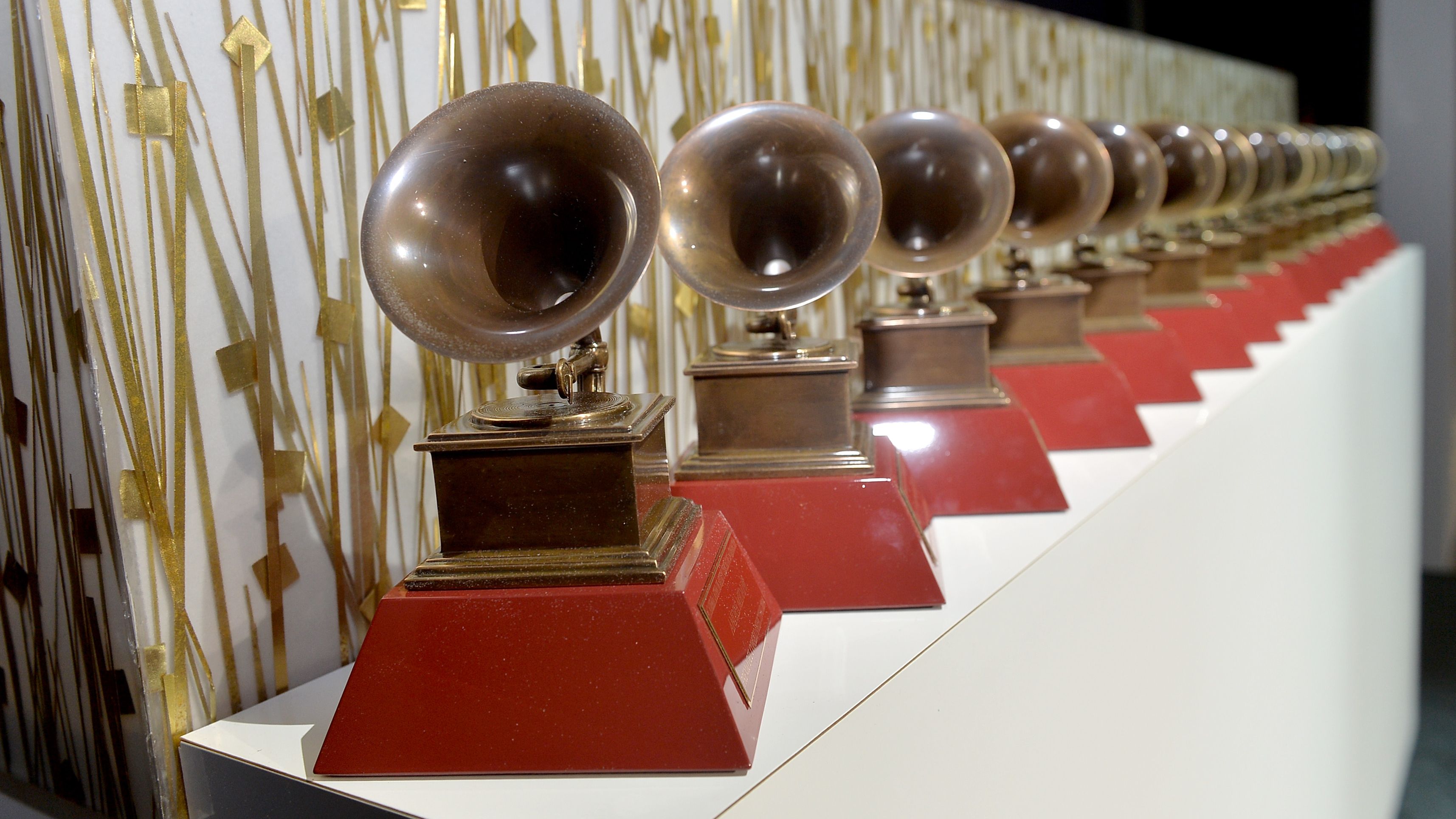 26ª edição do Grammy acontece nesta quinta-feira (13) em Las Vegas