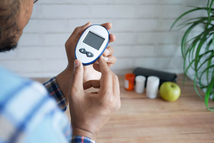 Dia Mundial do Diabetes: SUS reforça diagnóstico, prevenção e acesso gratuito a insulinas e medicamentos