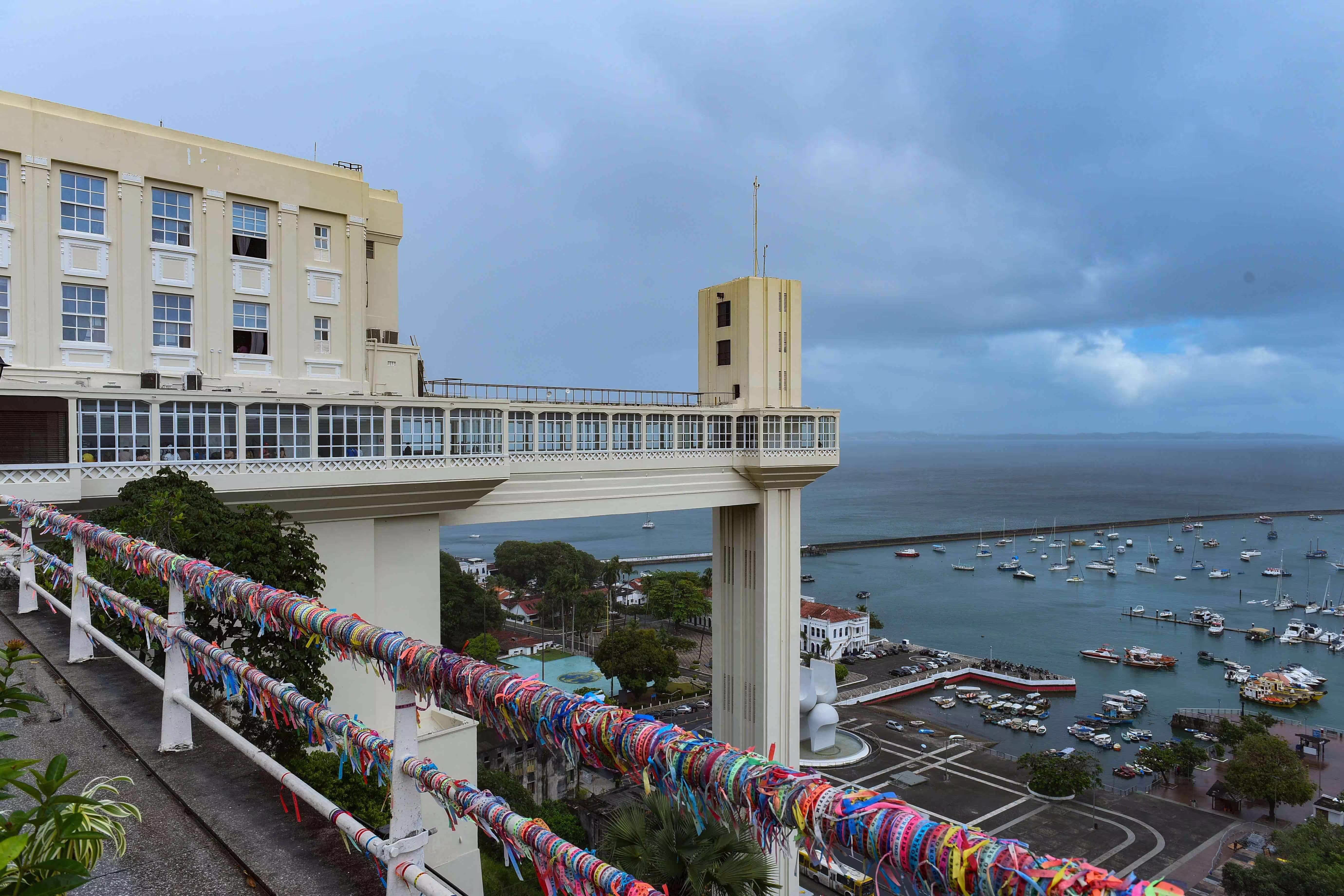 Feriado da Consciência Negra na Bahia terá chuva intensa e alertas de perigo emitidos pelo Inmet