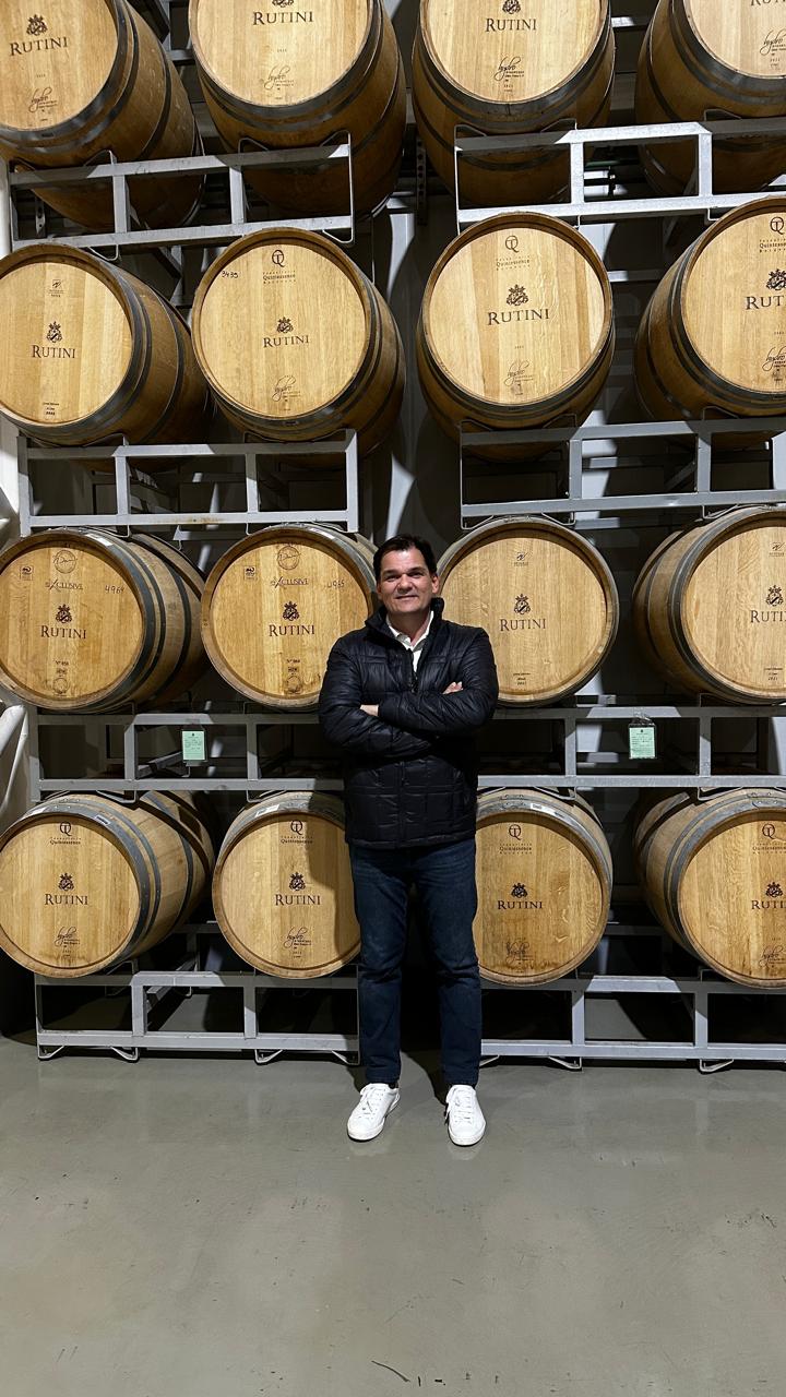 Do carnaval ao mercado de vinhos: a trajetória que virou referência nacional