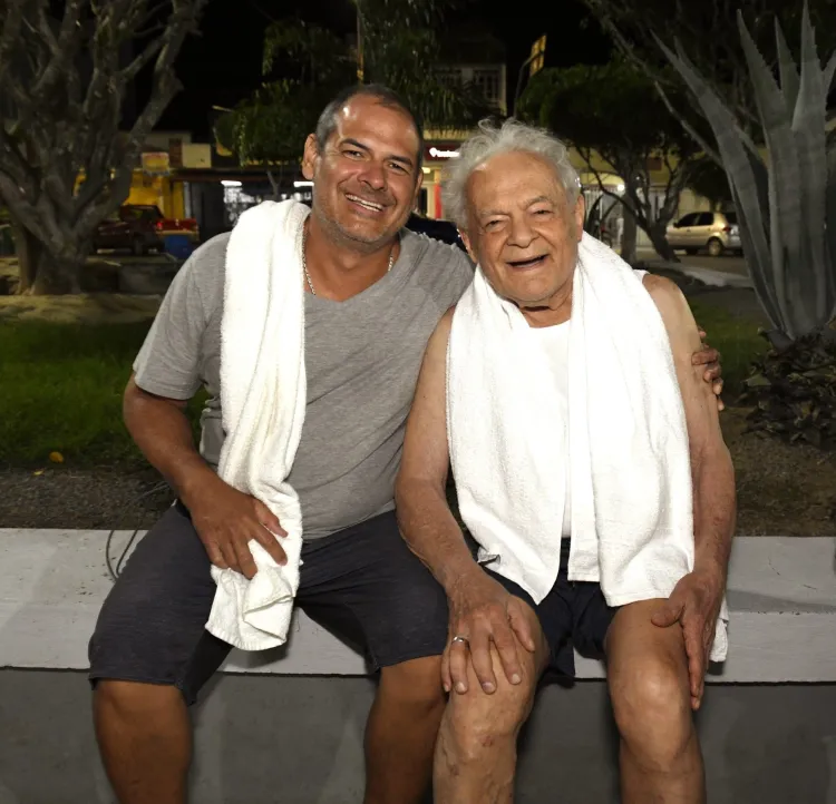 Othon Bastos aos 92 anos retorna à terra natal e celebra carreira com espetáculo gratuito