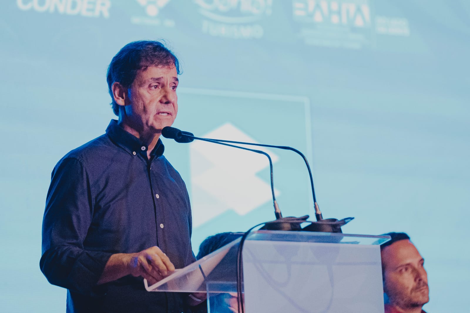 Abertura da 35ª Convenção Anual da Ademi-BA e do 9⁰ Fórum de Líderes e Investidores do Mercado Imobiliário reúne autoridades e empresários no Tivoli Resort, em Praia do Forte